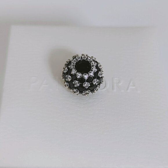 Pandora Sparkling Pavé Round Black Charm Bead Pendant with box - Picture 7 of 7